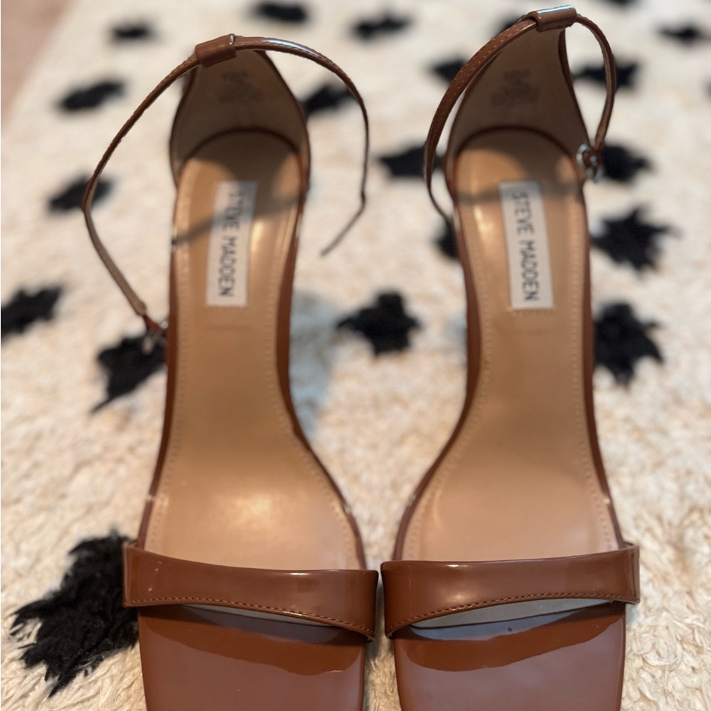 Steve Madden Brown Heels with Tassel Detail